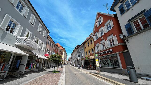 Blick in die Hauptstraße: Wer hier oder im umliegenden Gebiet in den kommenden Jahren sein Haus saniert, kann dafür unter Umständen ...