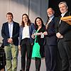 Die Baunternehmer Peter Löffler (links) und Frank Dreher (rechts) mit Bürgermeisterin Alexandra Kipp, Maria Kiamilidis und Engelbert ...