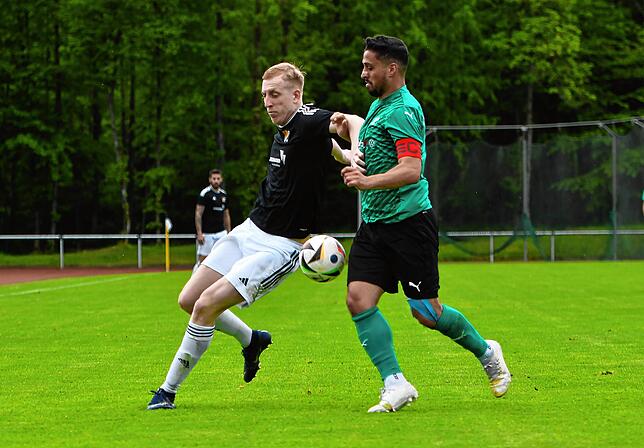 Bild 11: SV 08 Laufenburg siegt 4:1 gegen den FC Zell – und wir haben Bilder!