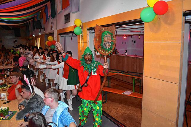 Bild 5: Bilder vom bunten Abend der Narrenzunft Wilderer