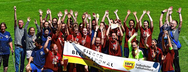 Beste Erinnerungen: Die SG Rebland holte sich 2022 in Erzingen den Bezirkspokal. Nun will die vom TuS Binzen, TuS Efringen-Kirchen und ...