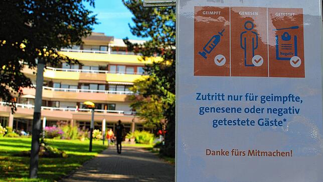 Wer das Altenheim St. Michael besuchen möchte, der muss einen 3G-Nachweis erbringen. Ungeimpfte Mitarbeiter müssen sich täglich testen.