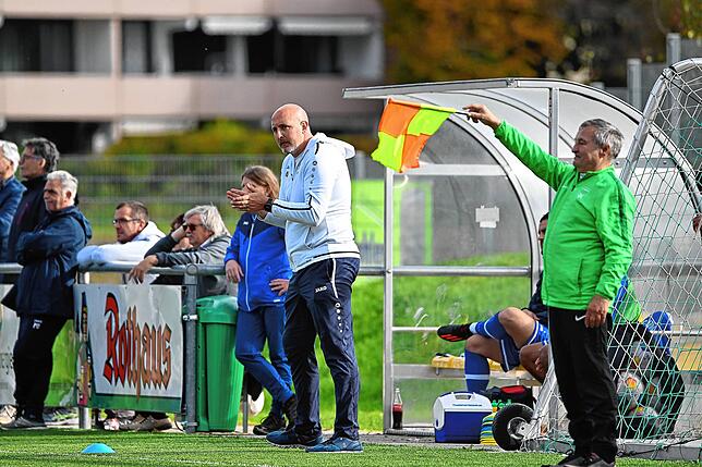 Bild 9: SV Herten besiegt den FC Erzingen mit 3:0 &ndash; und wir haben Bilder!