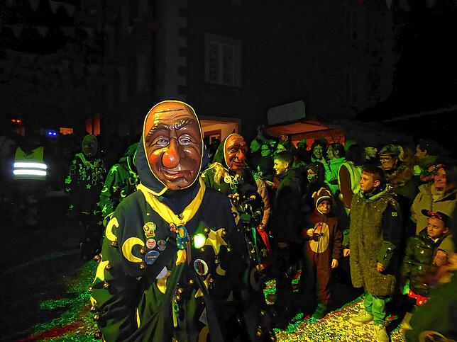 Bild 5: So schaurig-schön waren Nachtumzug und Häxefüür in Laufenburg