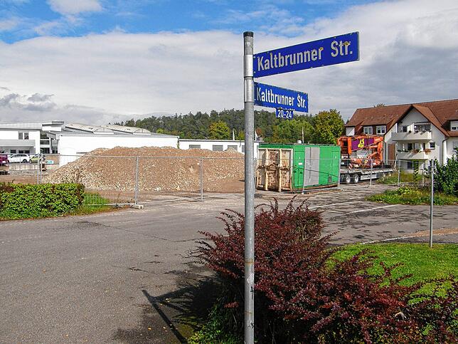 Auf dem Gelände des Technologiezentrums an der Kaltbrunner Straße baut die neue Wohnbaugesellschaft der Gemeinde Allensbach und der ...