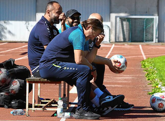 Bild 13: Rasantes 2:2 zwischen SC Pfullendorf und 1. FC Rielasingen-Arlen. Wir waren mit der Kamera dabei!