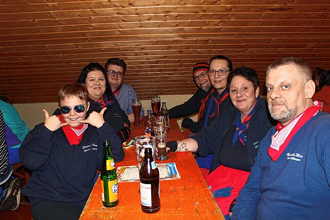 Bild 11: Fasnachtsparty des Turn- und Sportvereins Oberbaldingen am Fasnachtsfreitag: hier gibt´s die Bilder!