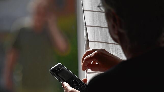 Mit Einzug der digitalen Medien haben Stalking-Fälle stark zugenommen: Manchmal kann ein einziger Tweet als Auslöser schon genügen.