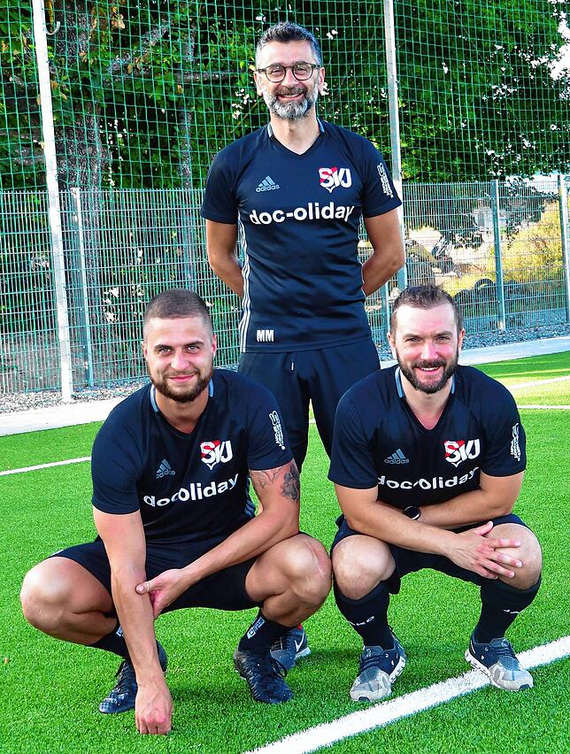 Neue Aufgabe: Im Sommer 2020 kehrte Matthias Hertweck (links) als Co-Trainer, gemeinsam mit Patrick Furlani (rechts) und Trainer Michele ...