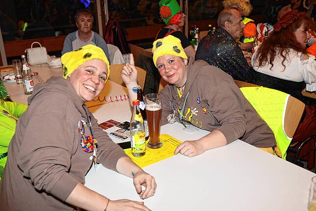 Bild 27: Partystimmung beim Seegeisterball &ndash; Teil 3