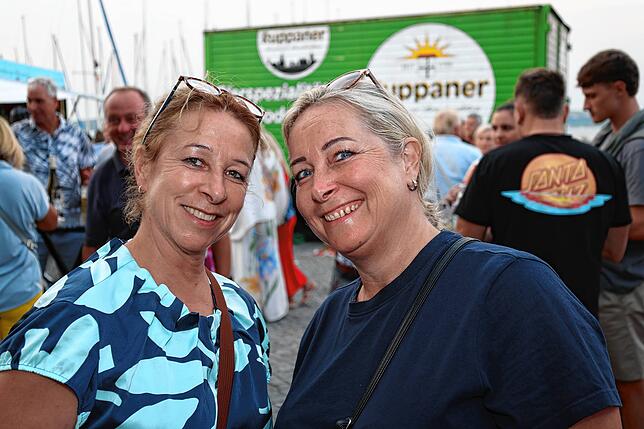 Bild 23: Party direkt am Bodensee: Beim Staader Hafenfest 2025 treffen sich die Konstanzer