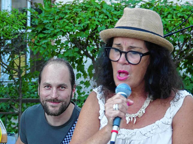 Bild 9: Musik und Kino beim Open Air in Bermatingen