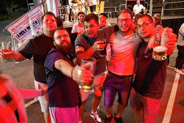 Bild 17: Die schönsten Bilder von der Schwyzertags-Ü30-Party