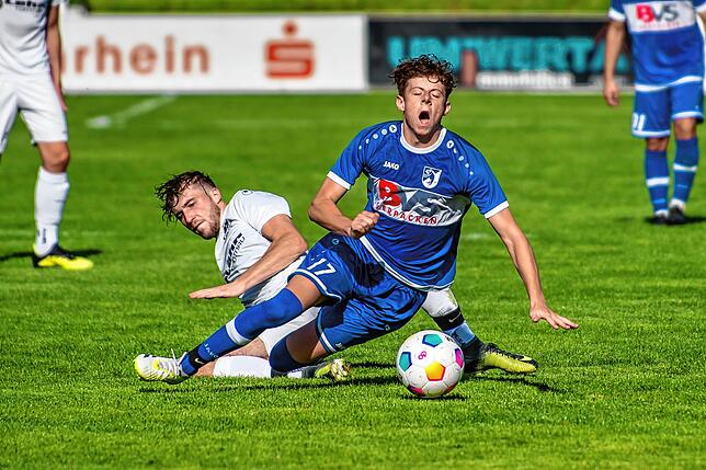 Bild 1: FC Erzingen bezwingt den FC Schönau mit 3:0 &ndash; und wir haben Bilder!