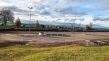 Tote Hose auf dem Rastplatz Räthisgraben an der Autobahn 81 zwischen Geisingen und Bad Dürrheim. Ist er deswegen so sauber, weil kaum ...