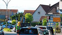 Besonders wenn Umleitungen durch Markdorf geführt werden, staut sich der Verkehr noch mehr als sonst. Anwohner der Ortsdurchfahrt ...