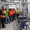 Damit die Feuerwehr immer genügend Löschwasser hat: Gleich drei Pumpen sorgen für Druck. Drei, damit eine in Reserve ist und auch für ...