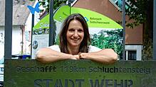Sie lebt gerne in Wehr. Warum, das verrät Julia Fritzsche (32) im Interview. Unser Bild zeigt sie am Ziel des Schluchtensteiges in Wehr ...
