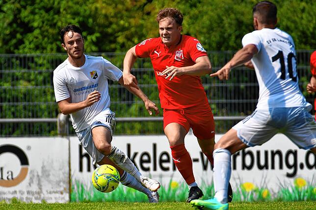 Bild 16: SV 08 Laufenburg startet mit einem Remis bei der U23 des Freiburger FC in die Saison &ndash; und wir haben Bilder!