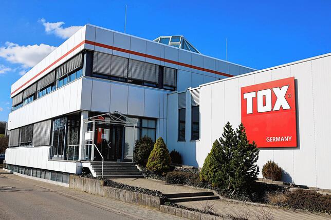 Tox-Stammsitz im schwäbischen Krauchenwies: Der Platz für die Kosmetik-Produktion reicht nicht mehr aus.