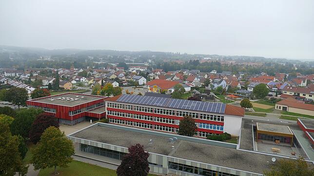 Für die Ertüchtigung des Brandschutzes und der Elektrotechnik des Schulzentrums fallen im ersten Abschnitt Investitionen von rund ...