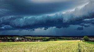 Am Wochenende drohen Unwetter im Südwesten.