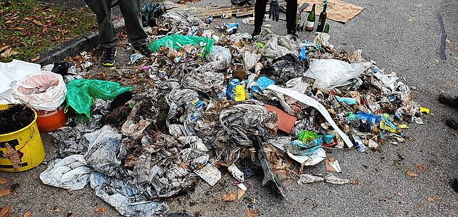 Vor allem Verpackungsmüll aus Plastik landet in der freien Natur.