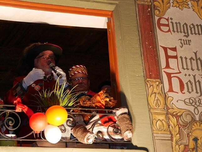 Bild 12: Bilderstory: Eröffnung des VSAN Narrentreffen in Bad Säckingen mit Brauchtumsabend auf dem Münsterplatz