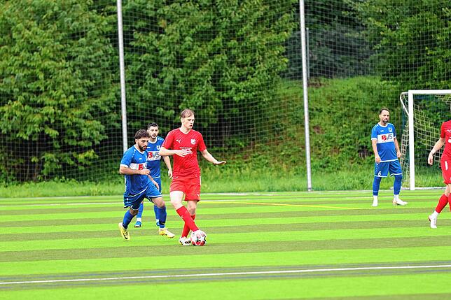 Bild 5: TuS Binzen besiegt FC Erzingen mit 3:0 und zieht in erste Runde des SBFV-Pokal ein– wir haben Fotos!
