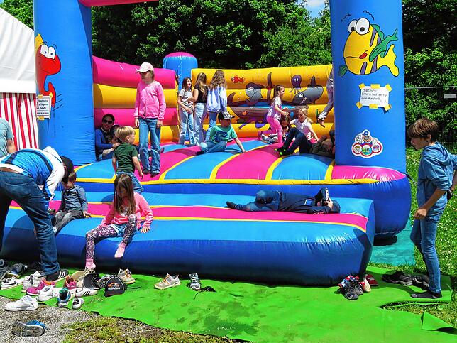 Bild 19: Dorffest in Kirchen-Hausen mit viel Angeboten und Besuch an vier Tagen