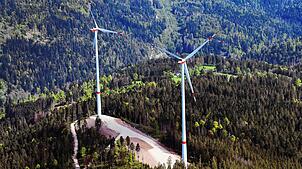 Der bestehende Windpark Häusern auf einer Luftaufnahme. Bild: Erich Meyer