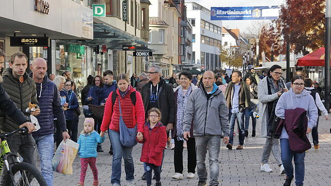 Das Singener Einzelhandelskonzept ist erfolgreich. Die City zieht mit ihren Geschäften viele Besucher aus der Nachbarschaft und der ...