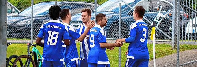 Bild 1: SV Karsau verteidigt die Tabellenspitze durch ein 2:0 beim SV Schwörstadt &ndash; und wir haben Bilder!
