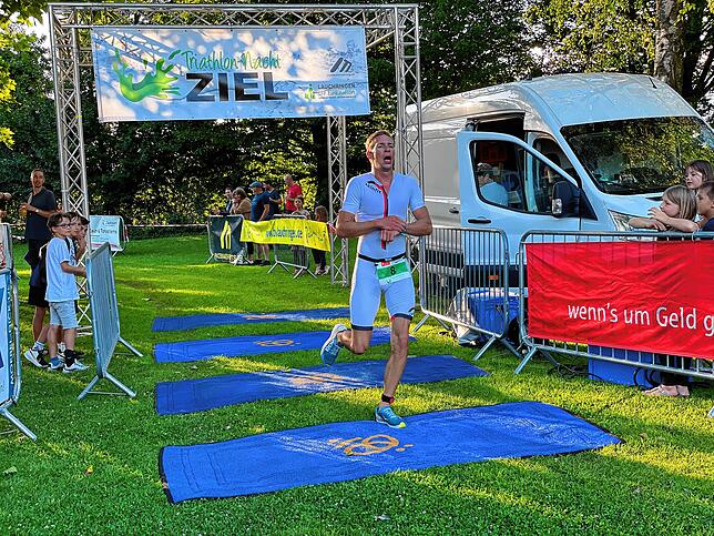 Bild 2: Triathlon-Nacht in Lauchringen