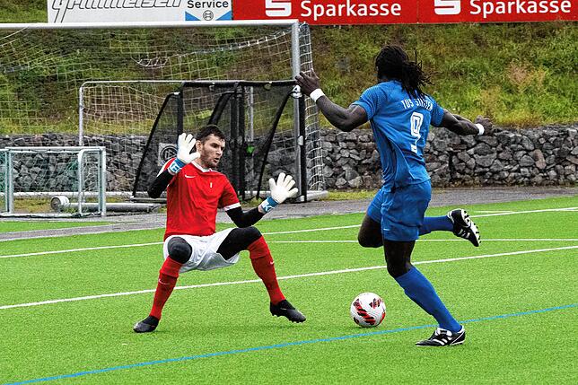 Bild 4: TuS Stetten kantert SG FC Wehr/Brennet mit 7:2 nieder &ndash; und wir haben Bilder!