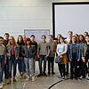 Einige Schüler des Achterrats, die bei einem Treffen mit OB, Bürgermeister, Verwaltungsmitarbeitern und Gemeinderäten ihre Ideen und ...
