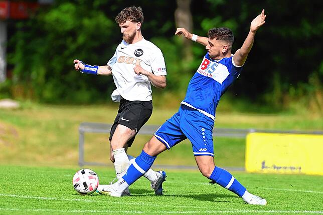 Bild 28: FC Erzingen siegt 4:1 im Hinspiel zum Landesliga-Aufstieg beim FC Emmendingen &ndash; wir haben Bilder
