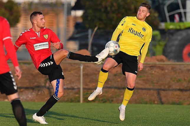 Bild 13: FSV Rheinfelden rettet beim FV Herbolzheim das 1:1 über die Zeit &ndash; und wir haben die Bilder!