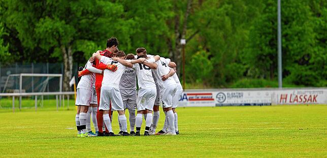 Bild 2: Unsere Bildergalerie vom Kreisliga-Spitzenspiel zwischen dem FC Hüfingen und der SG Triberg/Nußbach