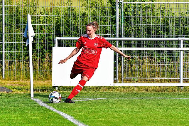 Bild 22: SV Niederhof steigt nach 3:2-Sieg bei der SG Ebnet in die Verbandsliga auf &ndash; und wir haben Bilder!