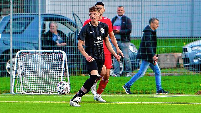 Kleine Serie starten: Youngster Noel Zipfel (21) will sich mit dem FC Hochrhein baldmöglichst aus der Abstiegszone der Bezirksliga ...
