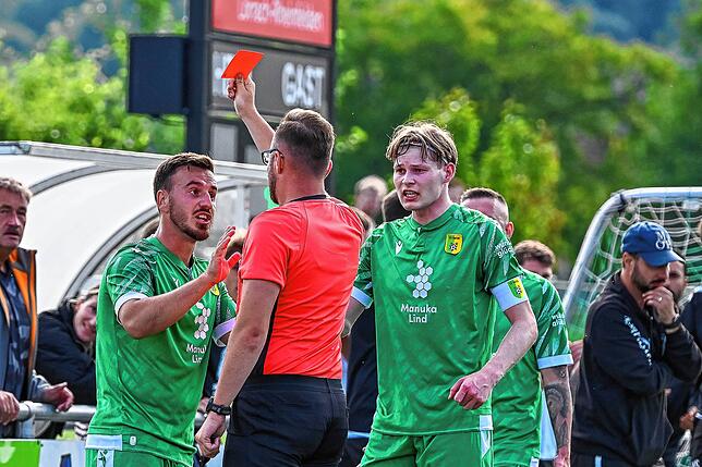 Bild 17: FC Wittlingen sichert sich mit 2:1 beim SV Herten den Meistertitel – und wir haben Fotos!