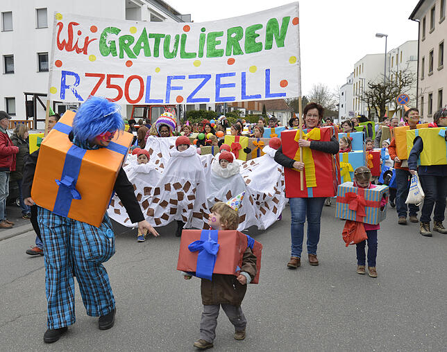 2017 gratulierte die Teggingerschule der Stadt Radolfzell zum 750-jährigen Stadtjubiläum mit ihrem damaligen Motto.