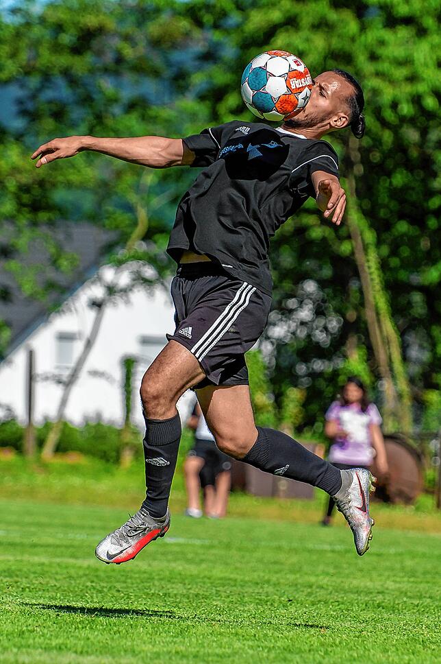 Bild 18: SV BW Murg verliert Spitzenspiel gegen SV 08 Laufenburg II mit 1:4 &ndash; und wir haben Bilder!