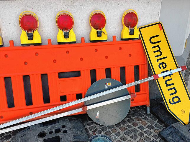 Für die Bauarbeiten auf der Bundesstraße zwischen Rheinfelden und Schwörstadt wird es eine großräumige Umleitungen geben.