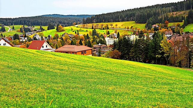 Zwischen dem Ende der Bebauung Sommerberg I und den Schanzen soll die Erweiterung Sommerberg II mit zehn Bauplätzen entstehen. Wegen ...