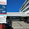 Autofahrer ausfgepasst: Vor der Notaufnahme darf nur noch für 15 Minuten geparkt werden, sonst wird es teuer.