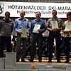 Bronze vom Verband: Ausgezeichnet mit der bronzenen Ehrennadel des Ski-Verbandes Schwarzwald durch dessen Vorsitzenden Stefan Wirbser ...