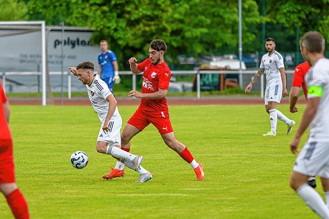 Bild 12: SV 08 Laufenburg besiegt den TuS Binzen mit 5:2 – und wir haben Fotos!