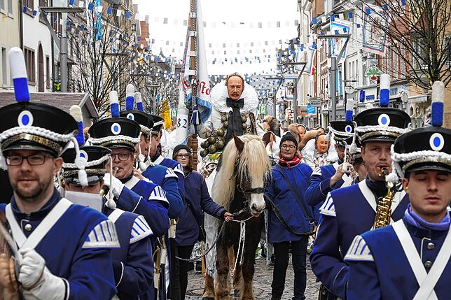Bild 13: Bilder vom Historischen Umzug am Fasnetmontag in Villingen &ndash; Teil 2